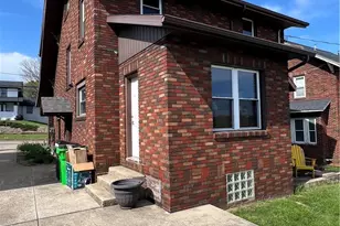 226 Dover Rd NE, Sugarcreek, OH 44681 - Photo 9