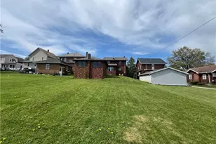 226 Dover Rd NE, Sugarcreek, OH 44681 - Photo 7