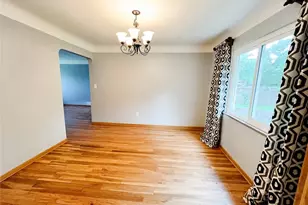7300 Maplewood Rd, Parma, OH 44130 - Photo 7