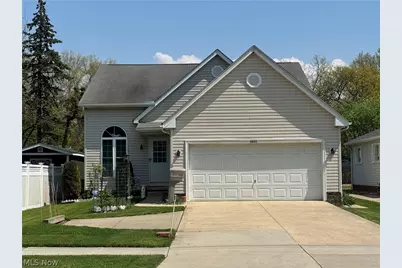 6651 W 130 Street, Parma Heights, OH 44130 - Photo 1