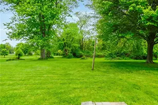 7386 Lake Rd, Madison, OH 44057 - Photo 15