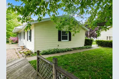 7386 Lake Road, Madison, OH 44057 - Photo 9