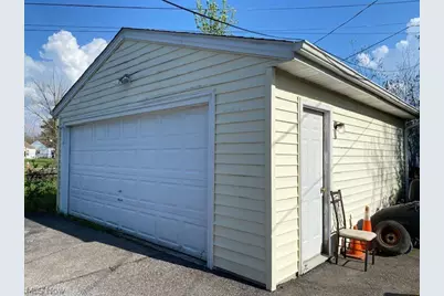 3815 E 186th Street, Loveland, OH 44122 - Photo 3