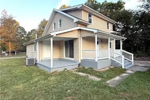 3687 Franklin Ave, Hubbard, OH 44425 - Photo 3
