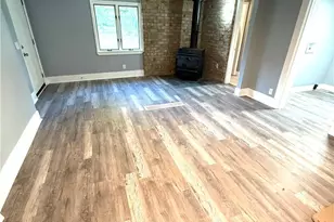 3687 Franklin Ave, Hubbard, OH 44425 - Photo 9