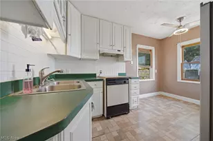 1712 Girard St, Akron, OH 44301 - Photo 5