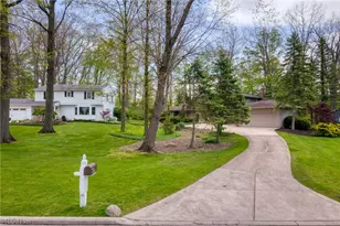 17571 Merry Oaks Trail, Chagrin Falls, OH 44023 - Photo 37