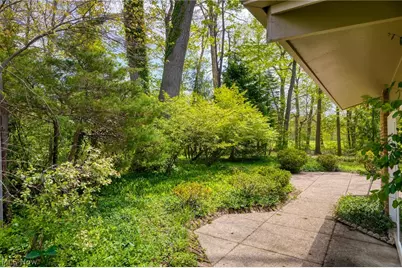 17571 Merry Oaks Trail, Chagrin Falls, OH 44023 - Photo 31