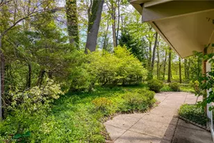 17571 Merry Oaks Trail, Chagrin Falls, OH 44023 - Photo 31