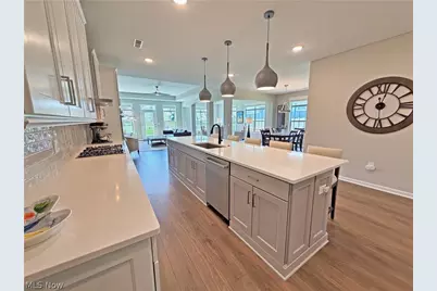 3388 Willow Lane, Akron, OH 44333 - Photo 9