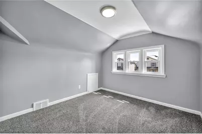 11109 Langton Avenue, Garfield Heights, OH 44125 - Photo 17