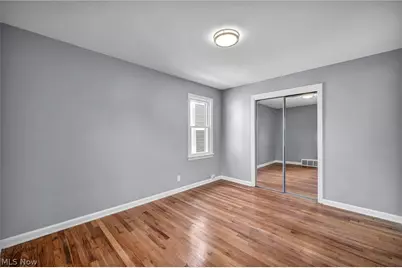 11109 Langton Avenue, Garfield Heights, OH 44125 - Photo 13