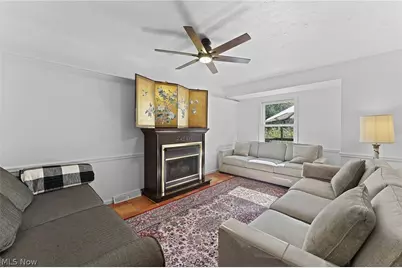 5268 Edenhurst Road, Lyndhurst, OH 44124 - Photo 13