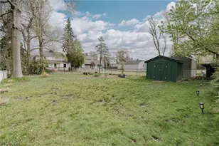 5268 Edenhurst Rd, Lyndhurst, OH 44124 - Photo 35