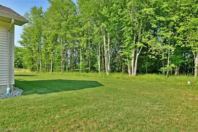 12 Bayview Circle, Cortland, OH 44410 - Photo 47