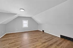 303 S Green Rd, South Euclid, OH 44121 - Photo 21