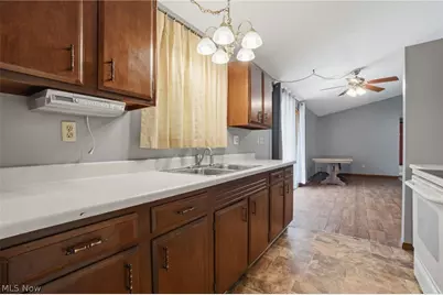 164 Bridge Street, Conneaut, OH 44030 - Photo 15