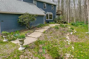 5300 Hayes Rd, Ravenna, OH 44266 - Photo 9