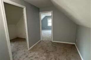 18413 Waterbury Ave, Maple Heights, OH 44137 - Photo 13