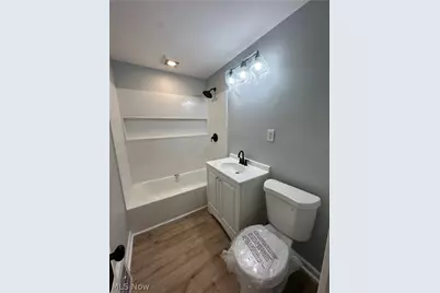 18413 Waterbury Avenue, Maple Heights, OH 44137 - Photo 7