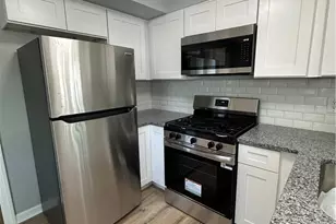 18413 Waterbury Ave, Maple Heights, OH 44137 - Photo 3