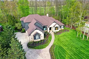 460 Club Dr, Aurora, OH 44202 - Photo 3