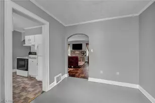 1365 Marcy St, Akron, OH 44301 - Photo 15