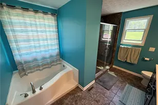 235 Briarwood Dr SE, New Philadelphia, OH 44663 - Photo 29