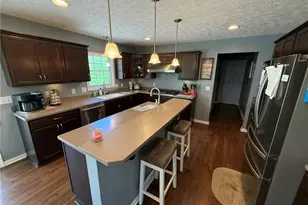 235 Briarwood Dr SE, New Philadelphia, OH 44663 - Photo 13