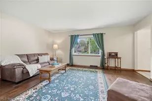 6949 N Renwood Rd, Independence, OH 44131 - Photo 9