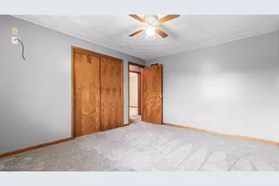 254 Sycamore Street, Duncan Falls, OH 43734 - Photo 17