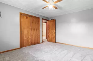 254 Sycamore St, Duncan Falls, OH 43734 - Photo 17