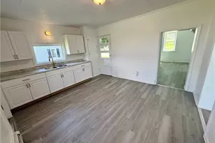 240 W Main St, Washingtonville, OH 44490 - Photo 3