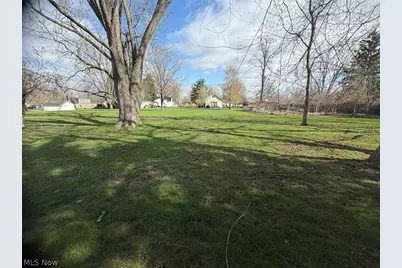 400 Orchard Lane, Medina, OH 44256 - Photo 3