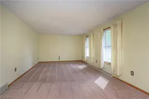 115 E 15th St, Dover, OH 44622 - Photo 9