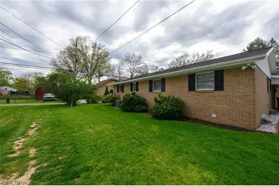 115 E 15th Street, Dover, OH 44622 - Photo 7