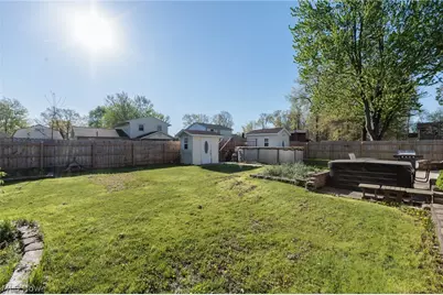 4817 Edgewood Drive, Lorain, OH 44053 - Photo 41