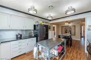 4817 Edgewood Dr, Lorain, OH 44053 - Photo 15
