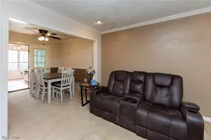 4817 Edgewood Dr, Lorain, OH 44053 - Photo 7