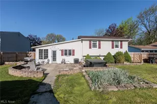4817 Edgewood Dr, Lorain, OH 44053 - Photo 43