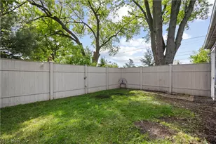 1092 Cooper Foster Park Rd, Lorain, OH 44053 - Photo 15