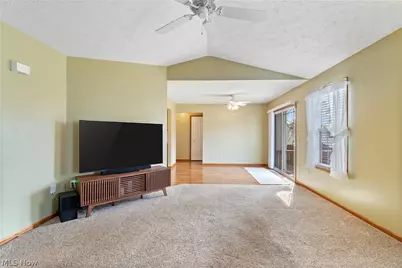 3008 Mount Pleasant Street NW, North Canton, OH 44720 - Photo 5