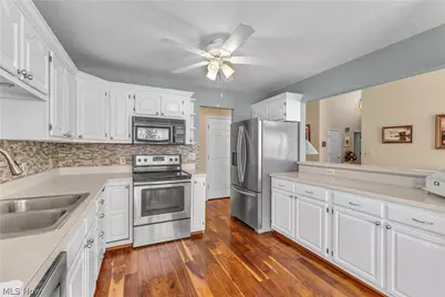 30331 Sugar Sand Lane, North Olmsted, OH 44070 - Photo 11