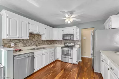 30331 Sugar Sand Lane, North Olmsted, OH 44070 - Photo 9