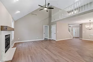 90 Lake Pointe Cir, Canfield, OH 44406 - Photo 13