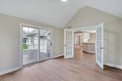 90 Lake Pointe Circle, Canfield, OH 44406 - Photo 17