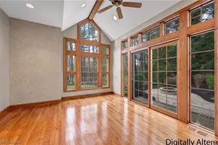 11280 Beechnut Ln, Chardon, OH 44024 - Photo 9