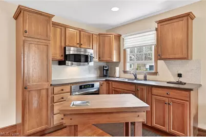 5503 Pheasants Walk Drive, North Olmsted, OH 44070 - Photo 15