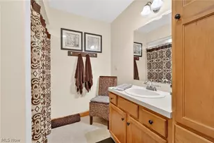 5503 Pheasants Walk Dr, North Olmsted, OH 44070 - Photo 19
