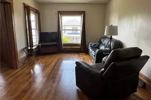 75 N Crawford St, Millersburg, OH 44654 - Photo 13